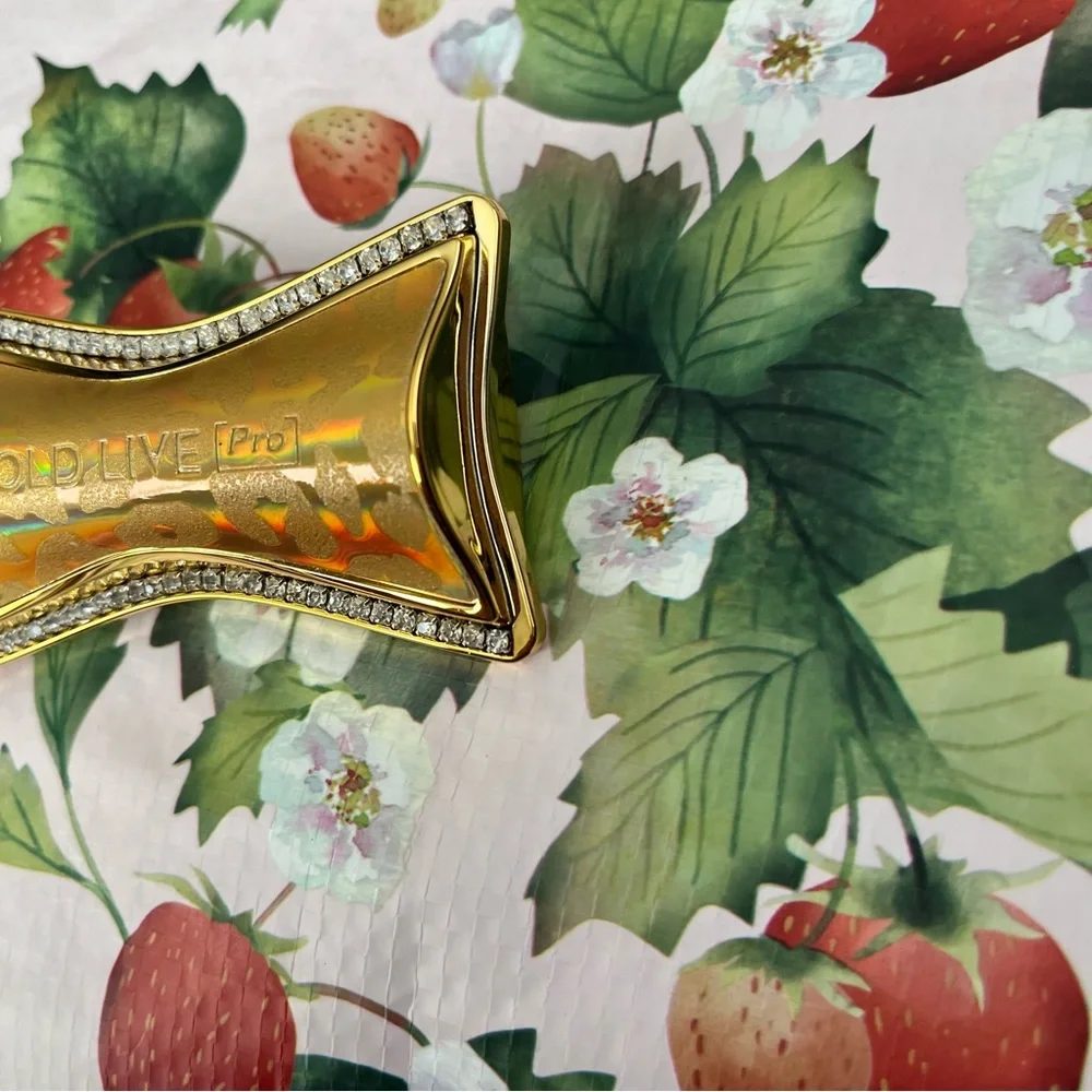 Classic Red Lipstick in Gorgeous Gold Packaging - Picture 11 of 14